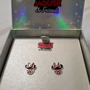 Disney Minnie Mouse silver plated earrings. NWT. New in Box. Never worn. Studs.